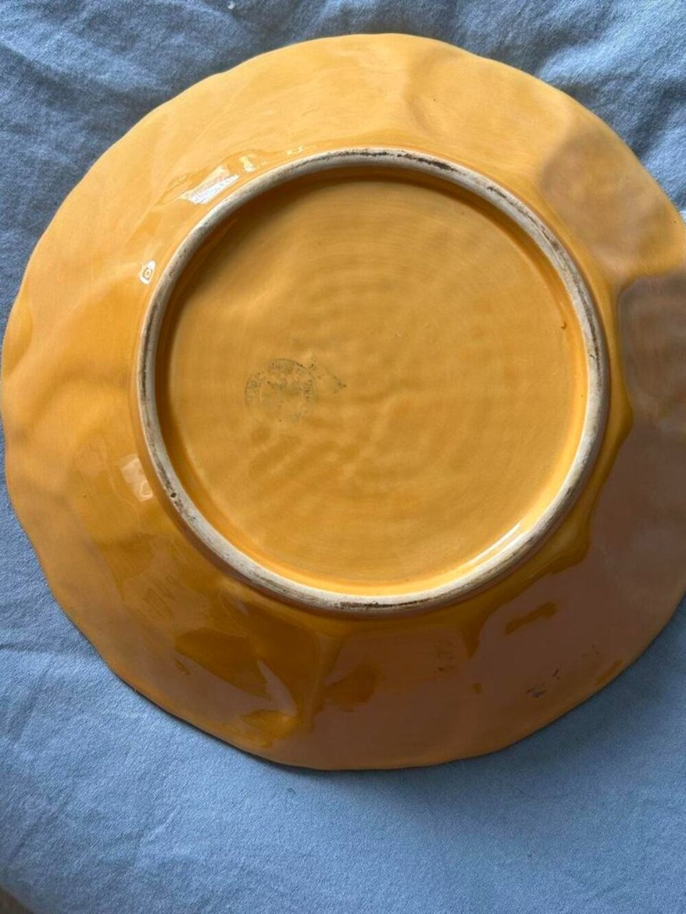 Bordello Majolica Yellow Sunflower Bowl - Picture 4 of 5